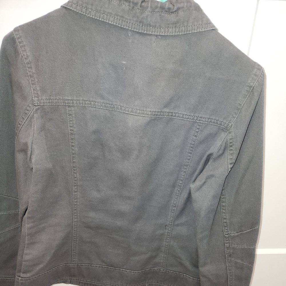 Jacket - Picture 2 of 3